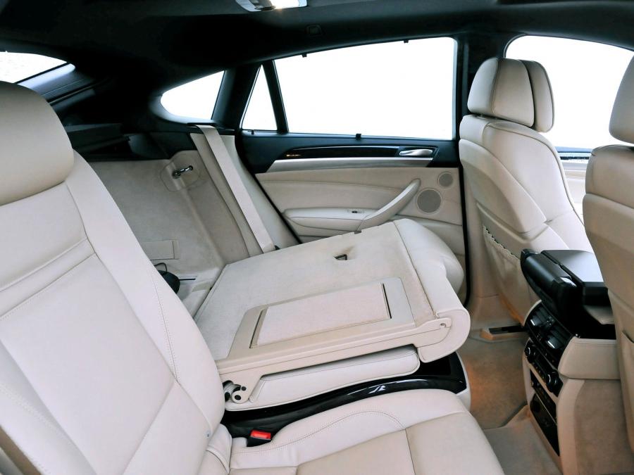  BMW X6 xDrive 3.5i 2008 года  (US) (фото 15 из 16)